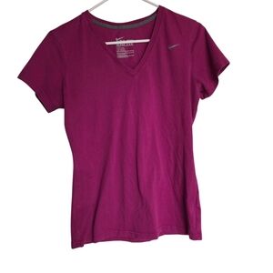 Nike Women's Short Sleeve Magenta Tee Dri Fit Slim Fit Sz Medium